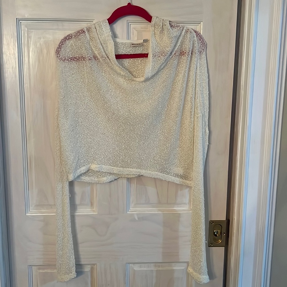 Cropped Long Sleeve